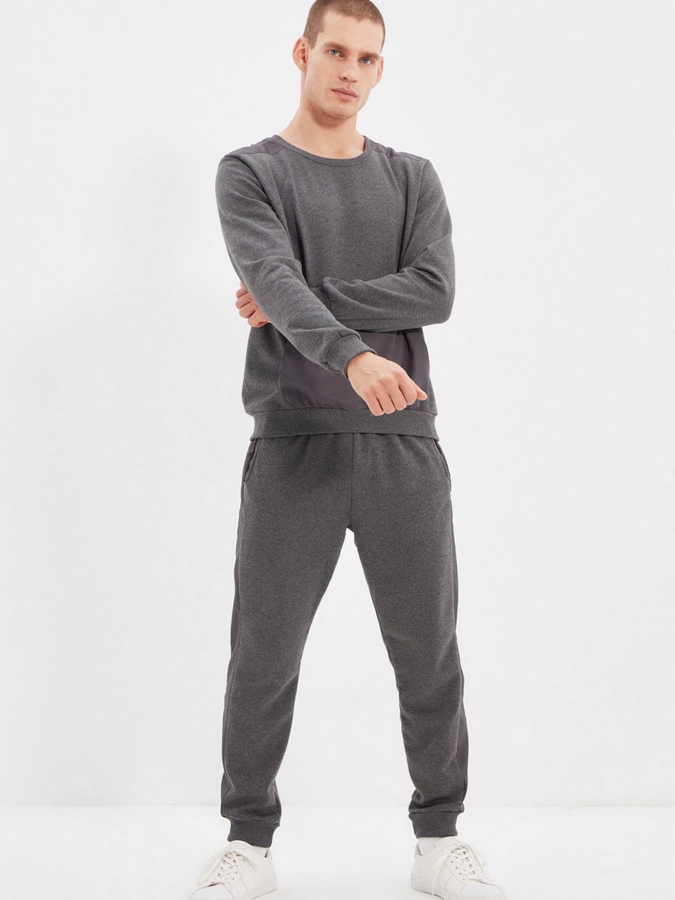 Спортивный костюм Trendyol модель TMNAW21EM0038/Antrasit Фото