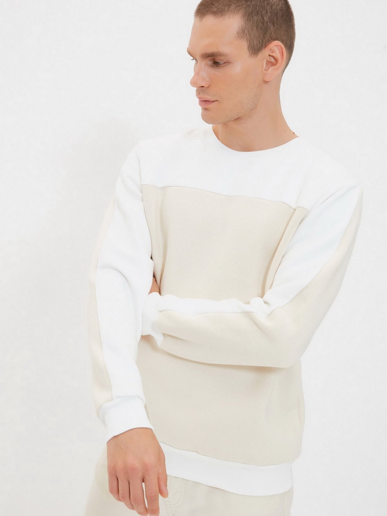 Свитшот Trendyol модель TMNAW21SW1016/Bej Фото