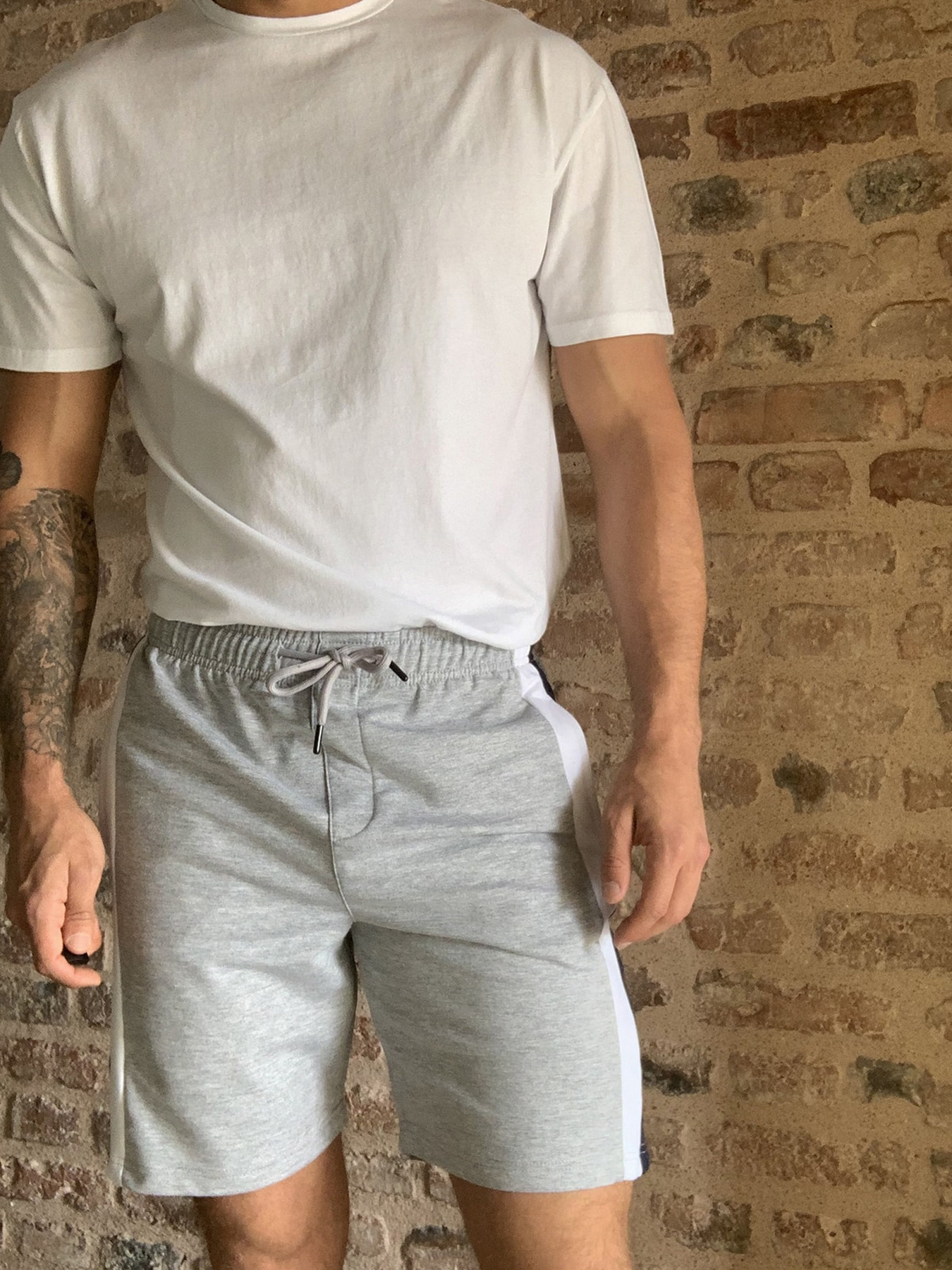 Шорты Trendyol модель TMNSS20SR0131/Gri Фото