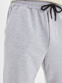 Штаны спортивные Trendyol модель TMNAW22EA0126/Gri Фото