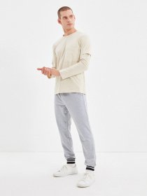 Спортивні штани Trendyol модель TMNAW22EA0126/Gri Фото