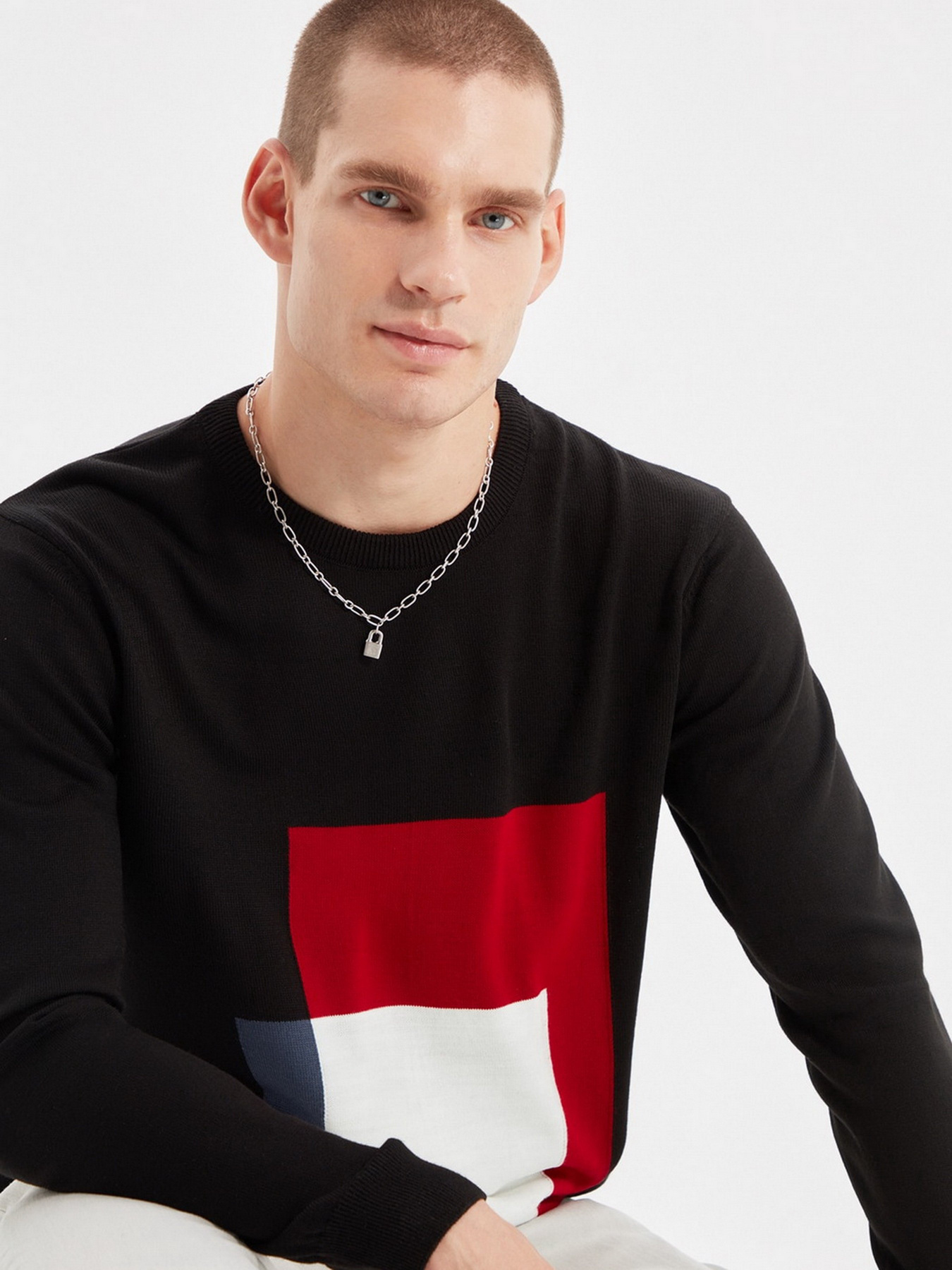 Джемпер Trendyol модель TMNAW22KZ0854/Siyah Фото