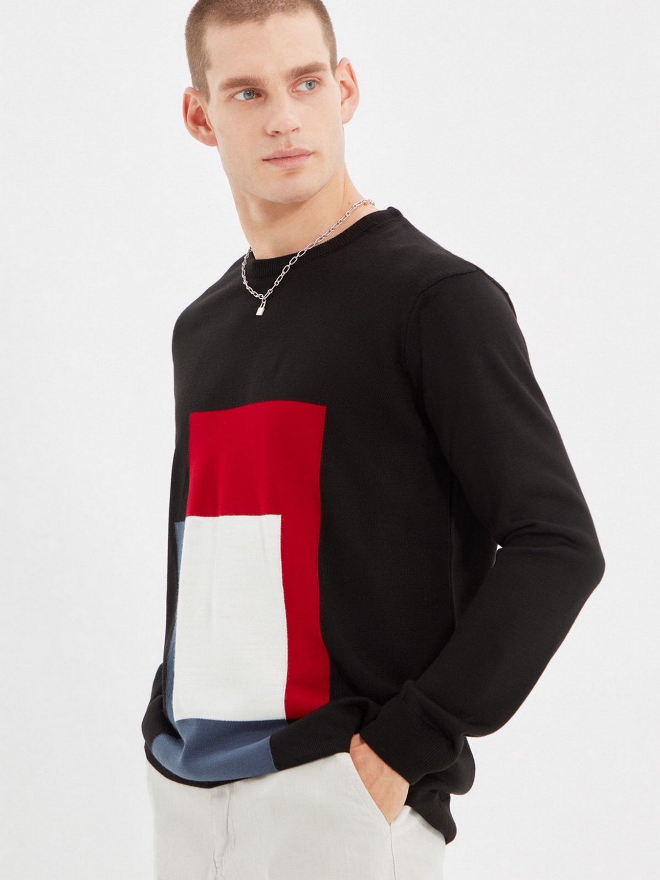 Джемпер Trendyol модель TMNAW22KZ0854/Siyah Фото