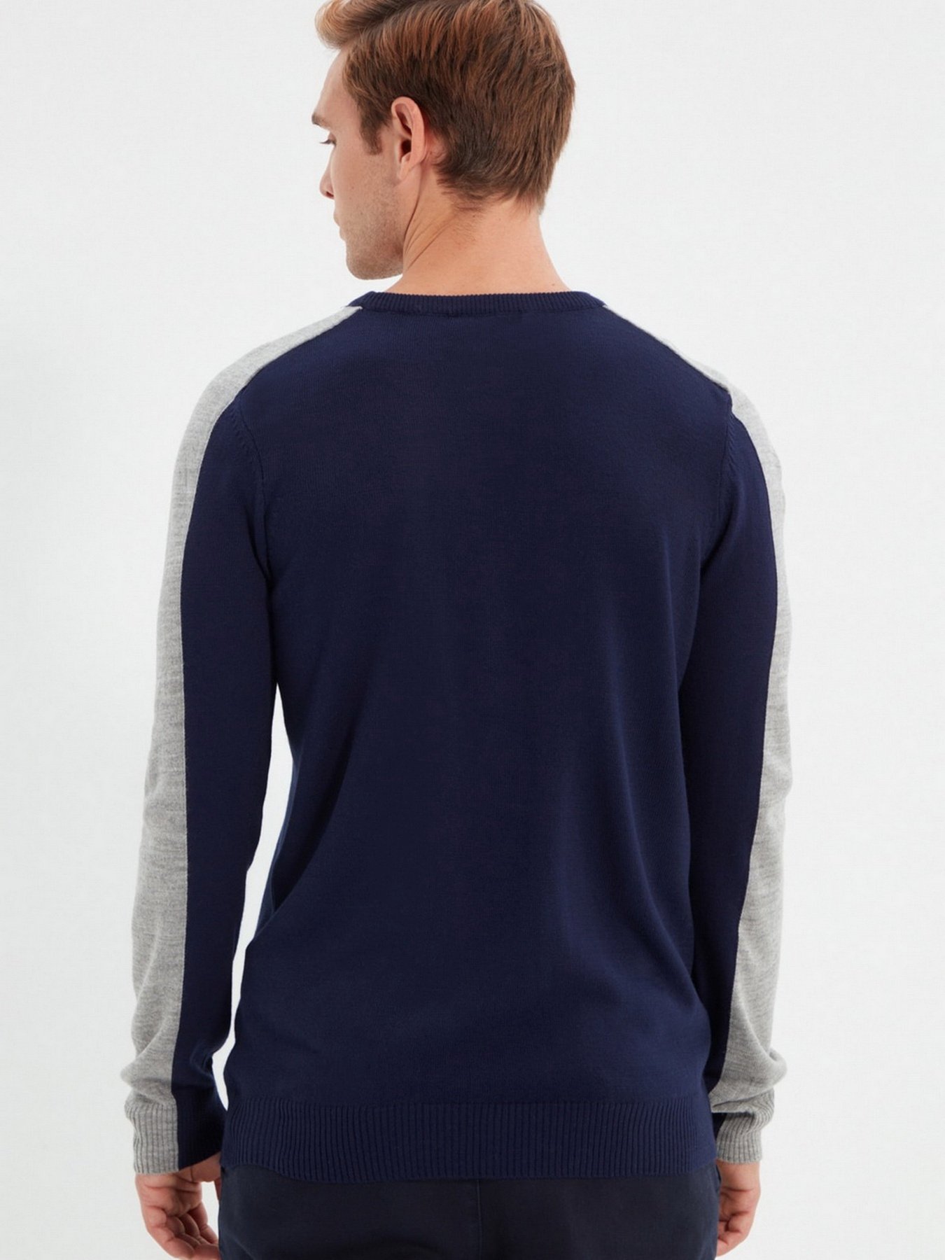 Джемпер Trendyol модель TMNAW22KZ2151/Lacivert Фото