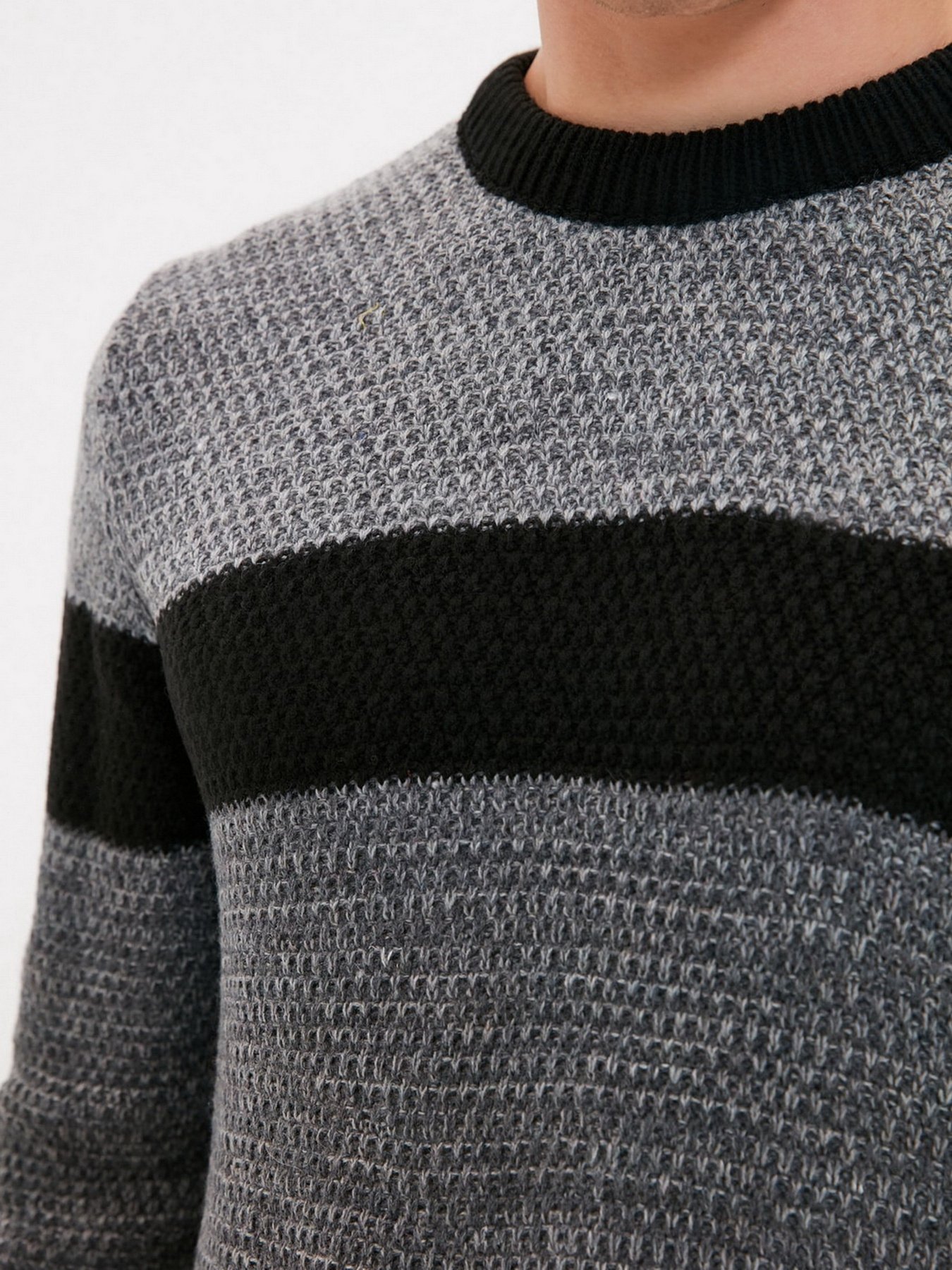 Джемпер Trendyol модель TMNAW22KZ2498/Gri Фото