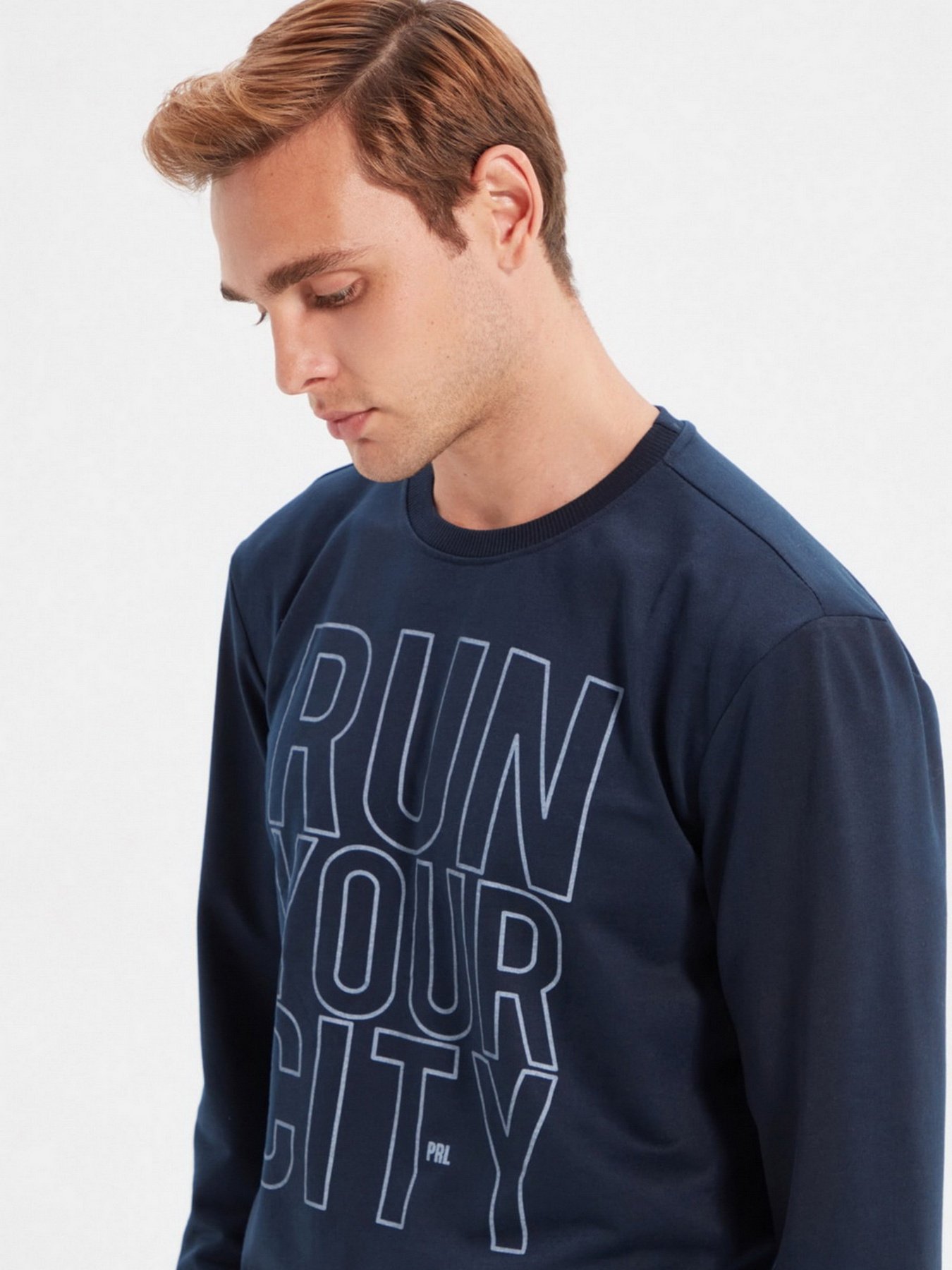 Свитшот Trendyol модель TMNAW22SW0345/Lacivert Фото