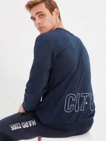 Свитшот Trendyol модель TMNAW22SW0345/Lacivert Фото