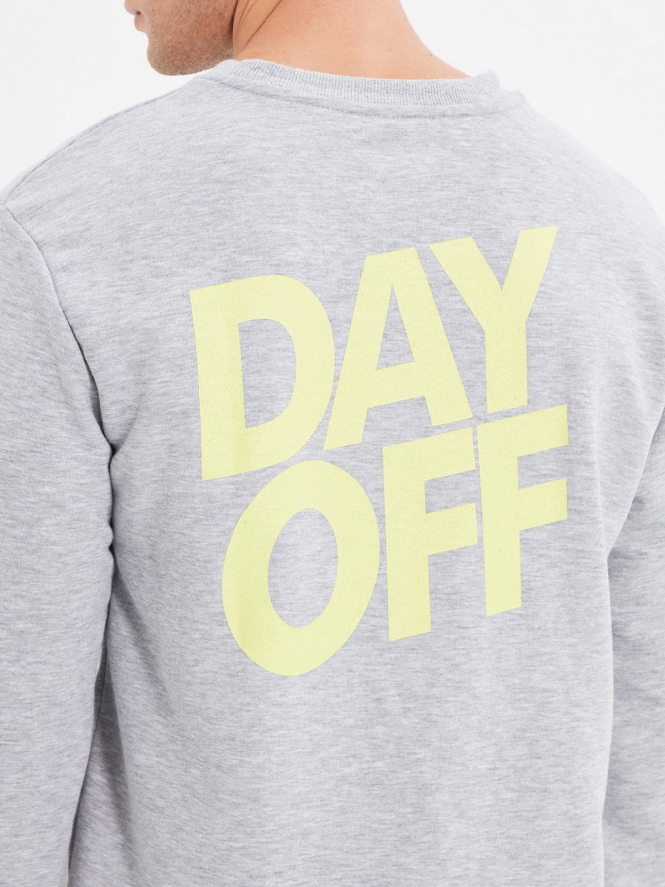 Свитшот Trendyol модель TMNAW22SW0354/Gri Фото