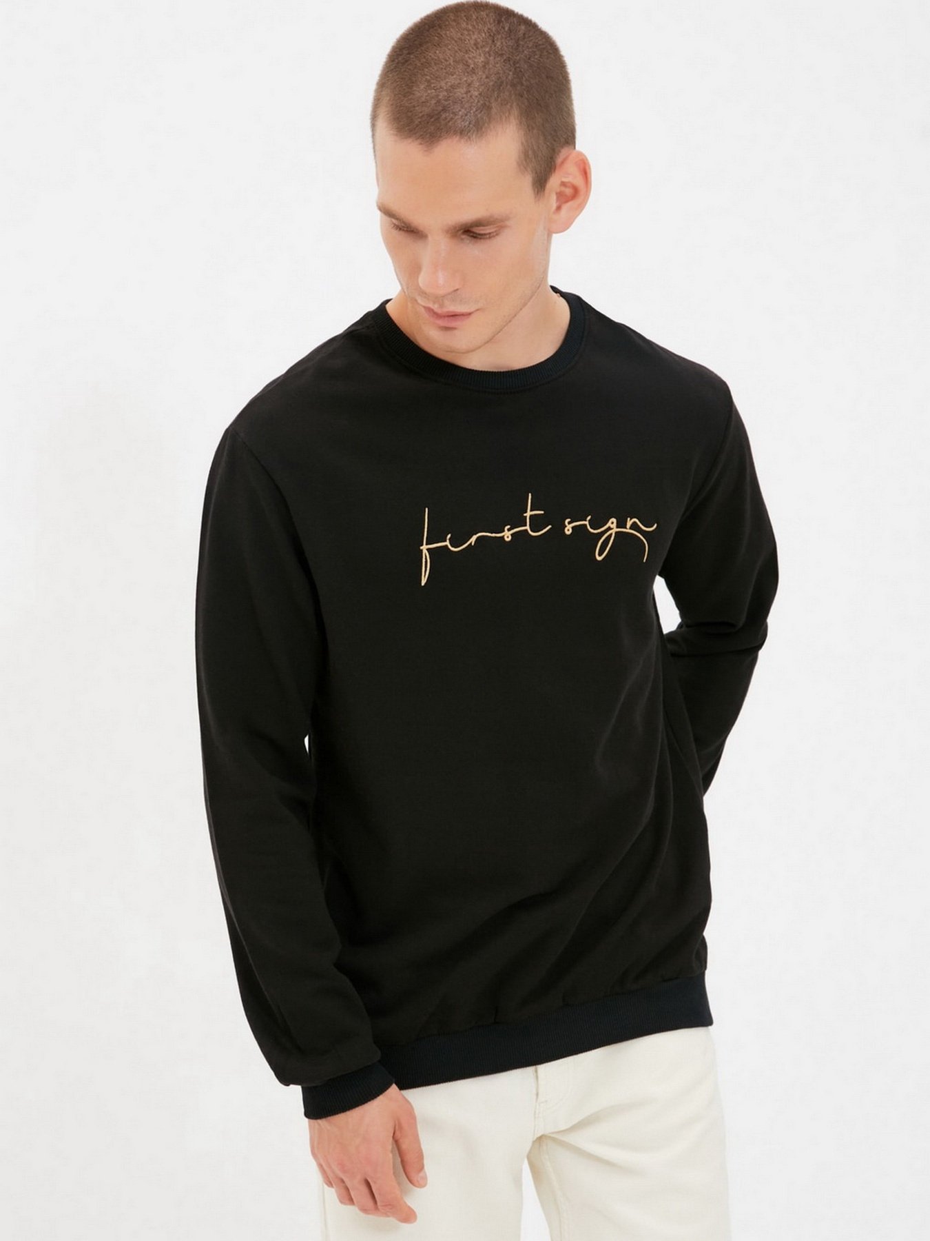 Свитшот Trendyol модель TMNAW22SW1058/Siyah Фото