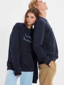 Свитшот Trendyol модель TMNAW22SW1500/Lacivert Фото