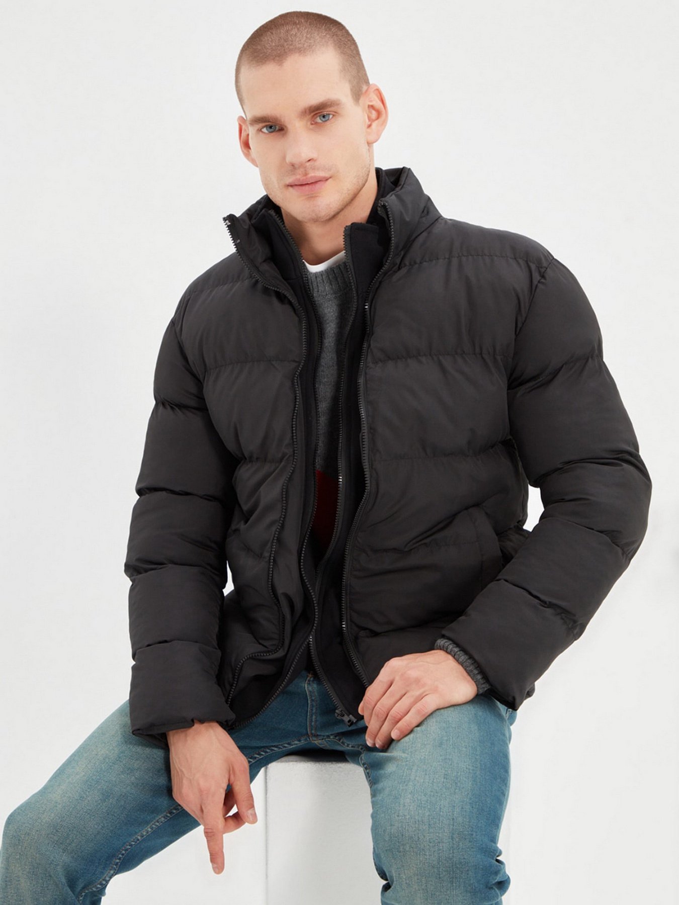 Зимняя куртка Trendyol модель TMNAW22MO0125/Siyah Фото