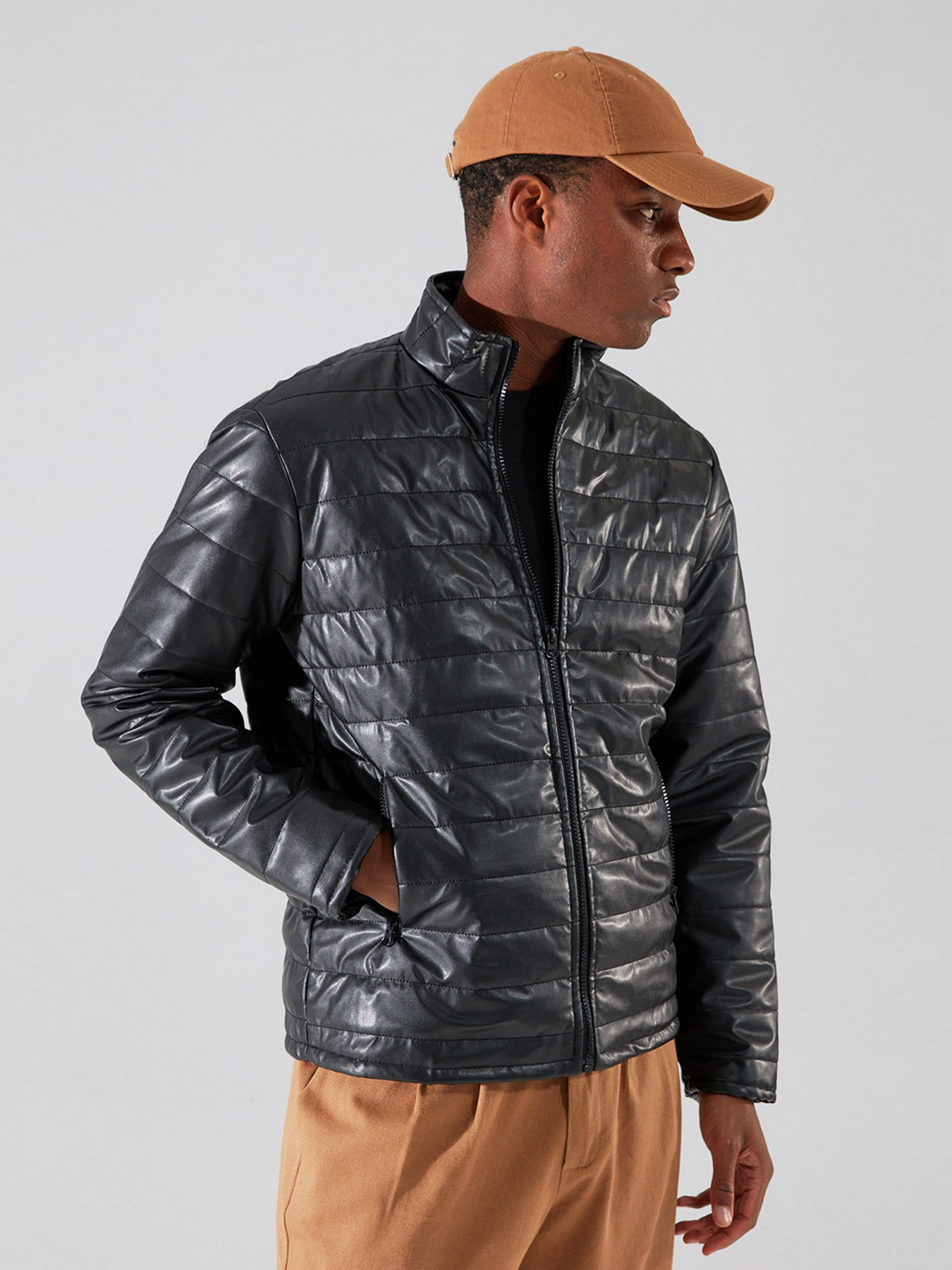 Куртка кожаная Trendyol модель TMNAW22MO0440/Siyah Фото