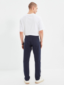 Прямые джинсы Trendyol модель TMNAW22JE0391/Lacivert Фото