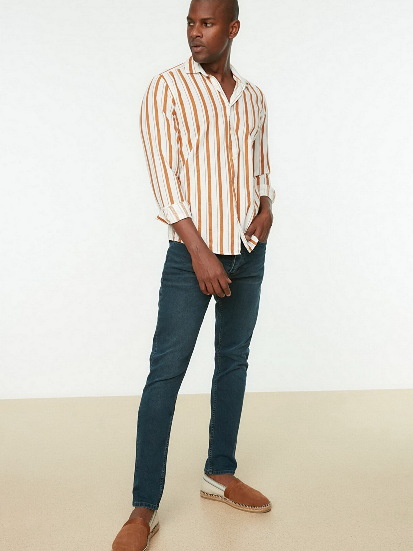 Джинсы Trendyol Skinny модель TMNSS22JE0103/Indigo Фото