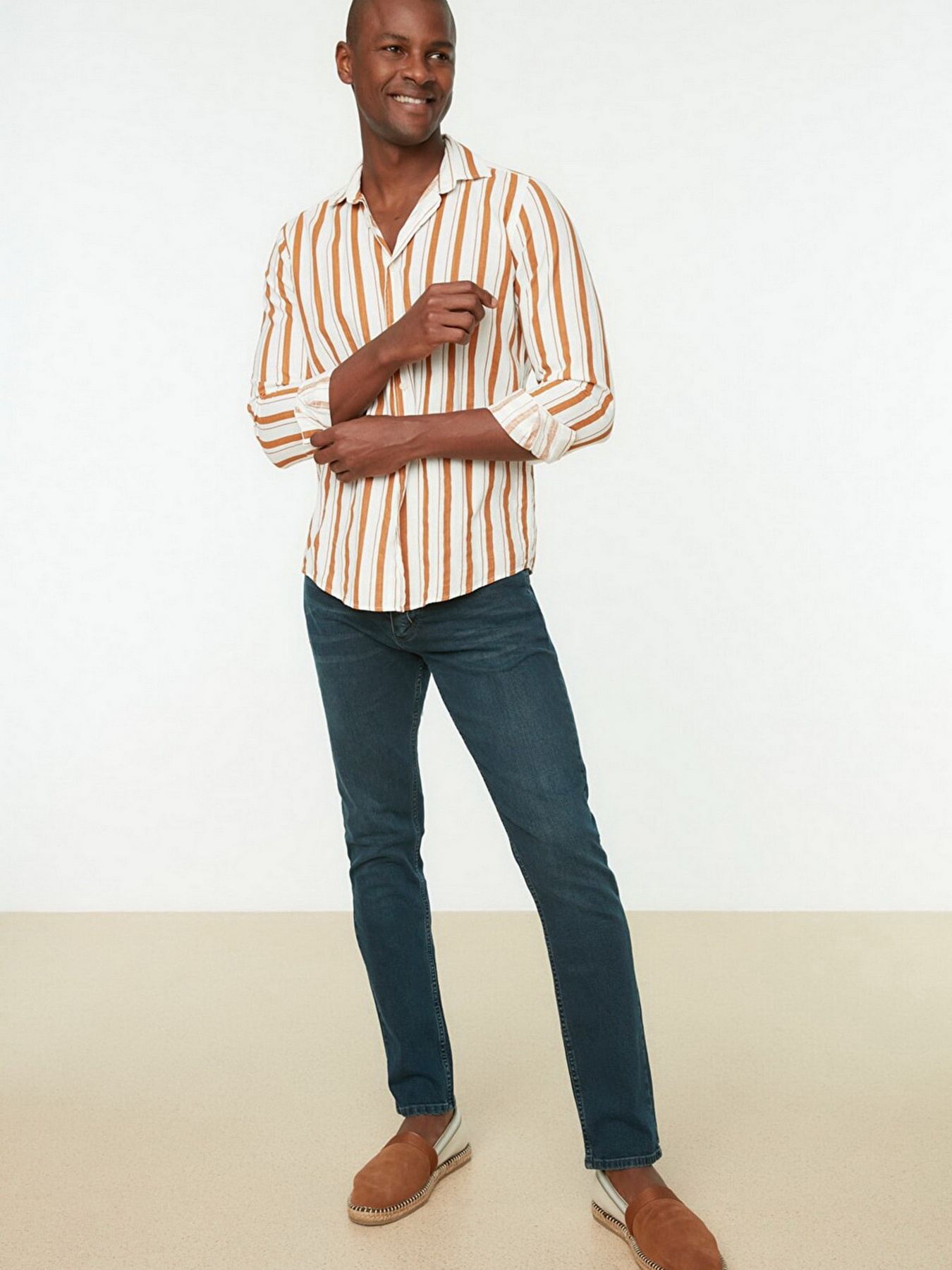 Джинсы Trendyol Skinny модель TMNSS22JE0103/Indigo Фото