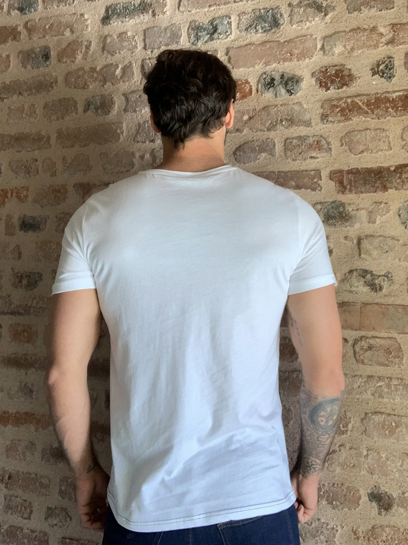 Футболки и поло Trendyol модель TMNSS20TS0008/Lacivert Футболки и поло Trendyol модель TMNSS20TS0008/Lacivert Фото