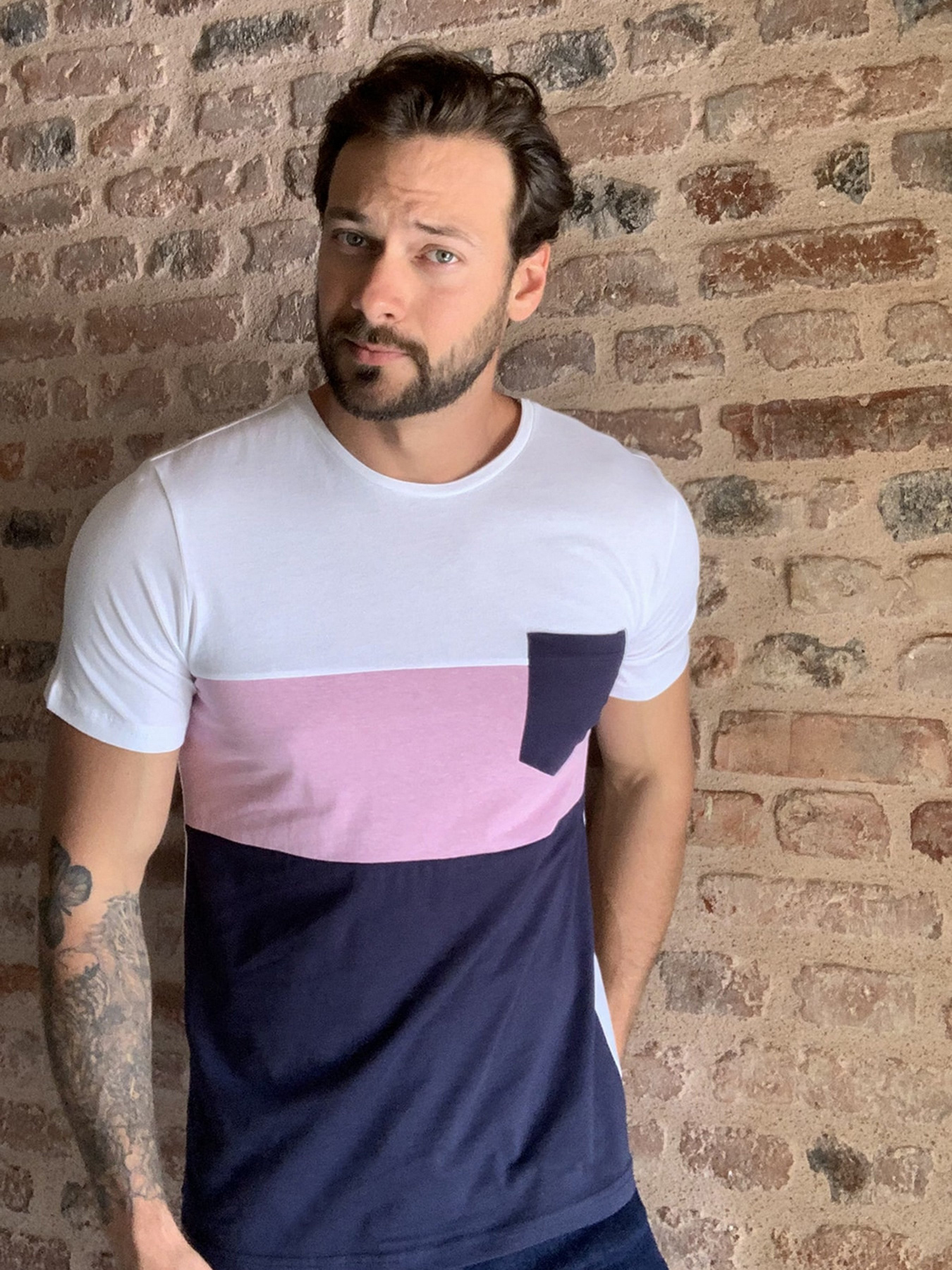 Футболки и поло Trendyol модель TMNSS20TS0008/Lacivert Футболки и поло Trendyol модель TMNSS20TS0008/Lacivert Фото