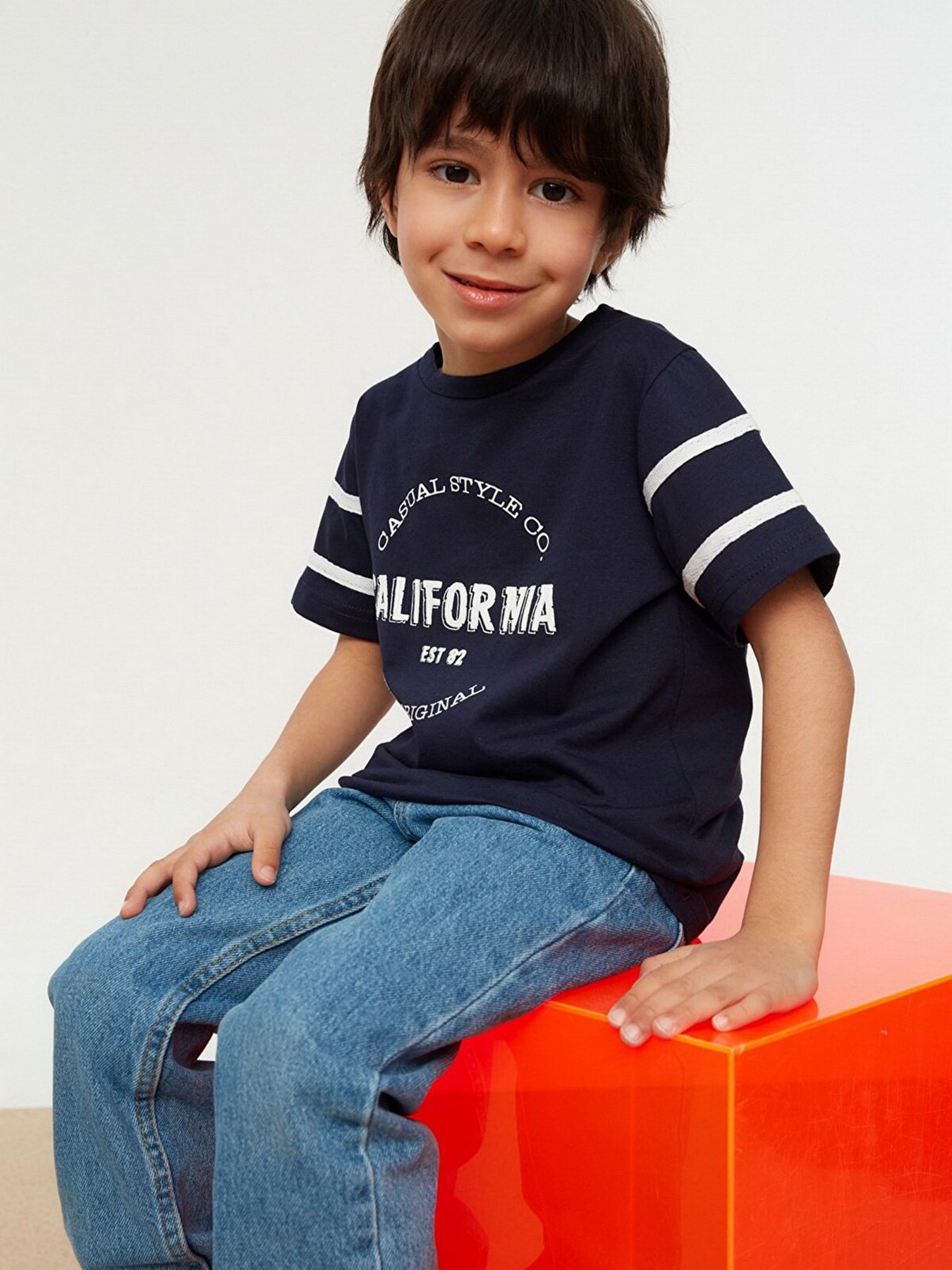 Футболка Trendyol модель TKDSS22TS0615/Lacivert Фото