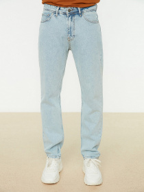 Прямые джинсы Trendyol Regular модель TMNSS22JE0231/Mavi Фото