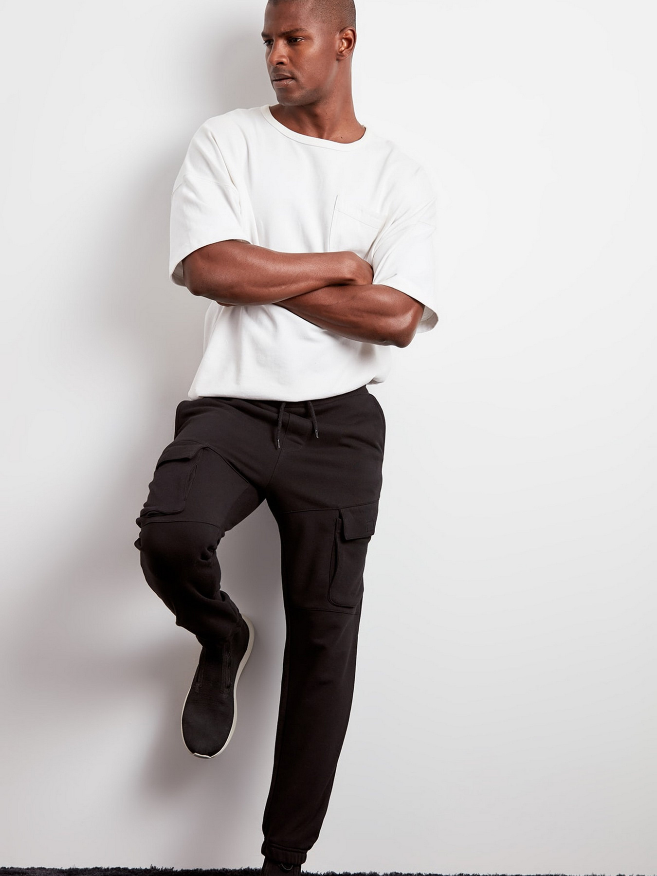 Штаны спортивные Trendyol модель TMNAW20EA0052/Siyah Фото