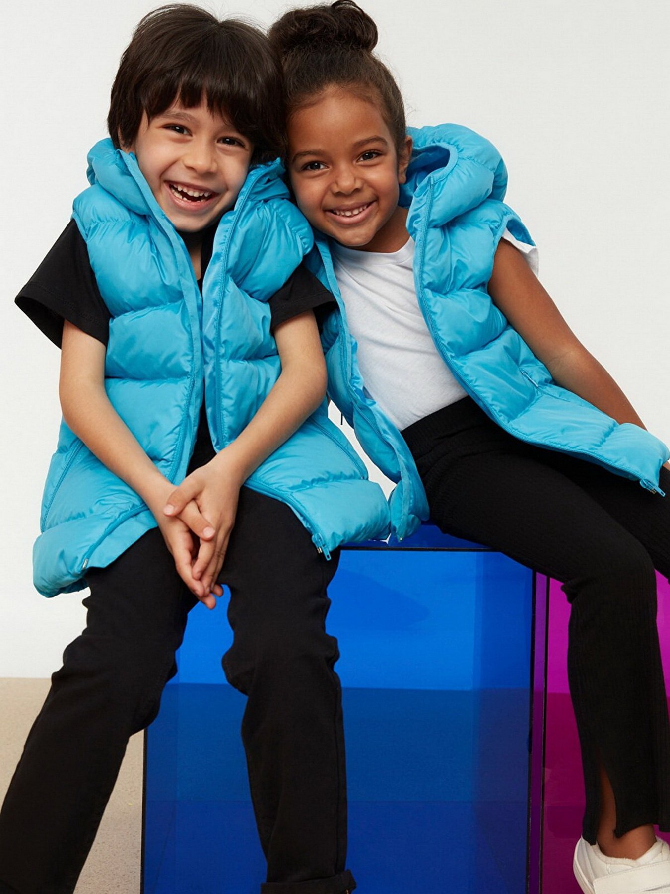 Жилет с утеплителем Trendyol модель TKDSS22YE0018/Mavi Фото