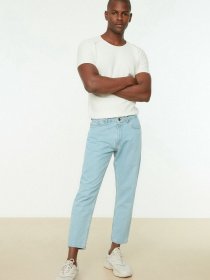 Зауженные джинсы Trendyol Essential Crop модель TMNSS22JE0370/Mavi Фото