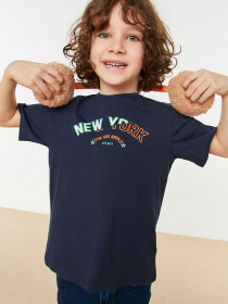 Футболка Trendyol модель TKDSS22TS0511/Lacivert Фото