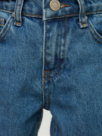 Прямі джинси Trendyol модель TKDSS22JE0217/Acik Mavi Фото