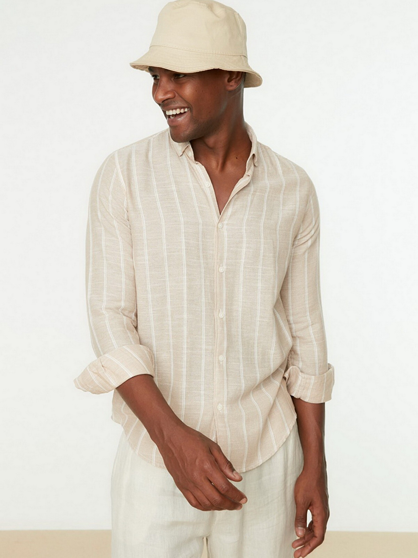 Рубашка Trendyol модель TMNSS22GO0028/Tas Фото