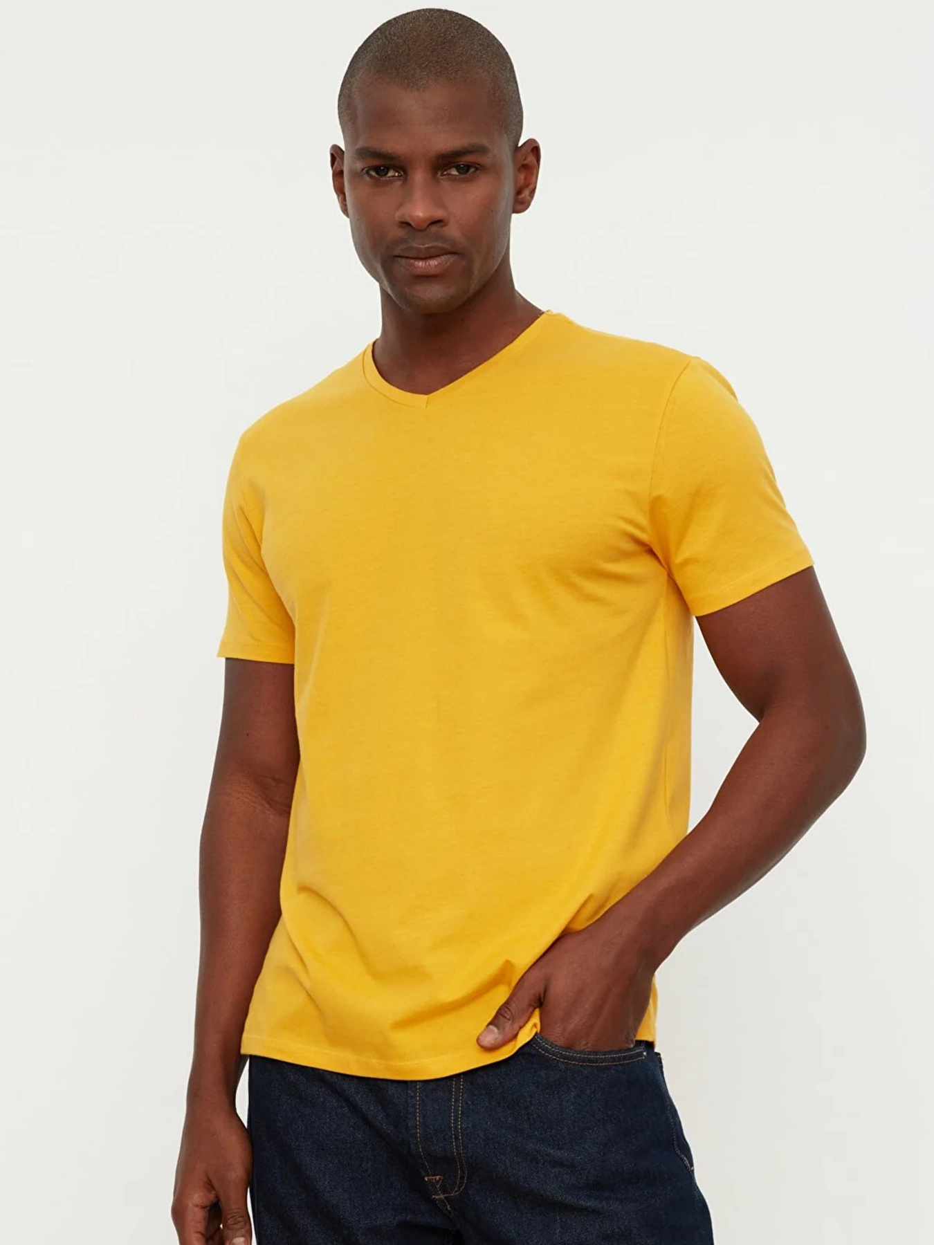 Футболки і поло Trendyol модель TMNSS19BO0002/Hardal Фото