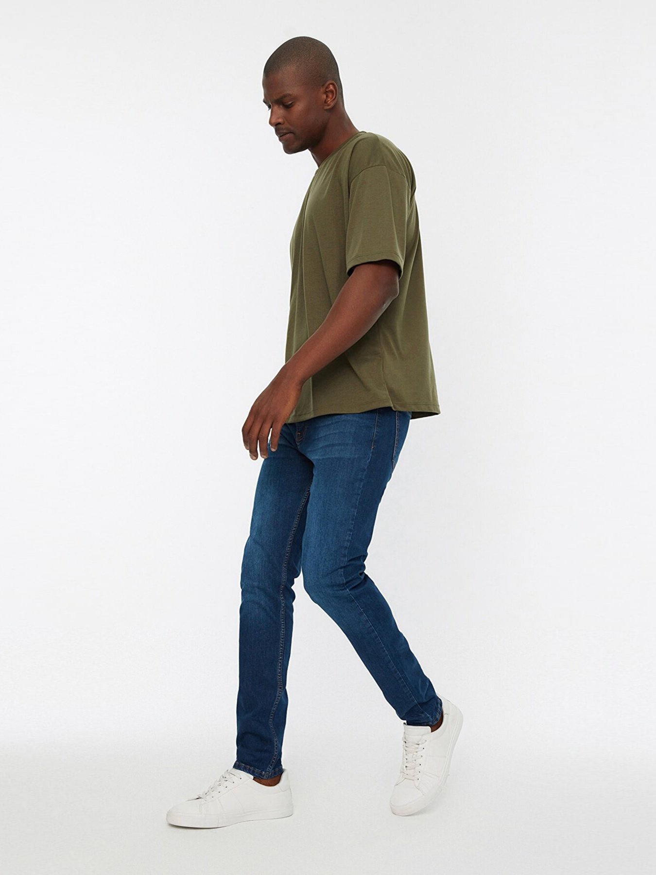 Джинсы Trendyol модель TMNSS21JE0209/Indigo Фото