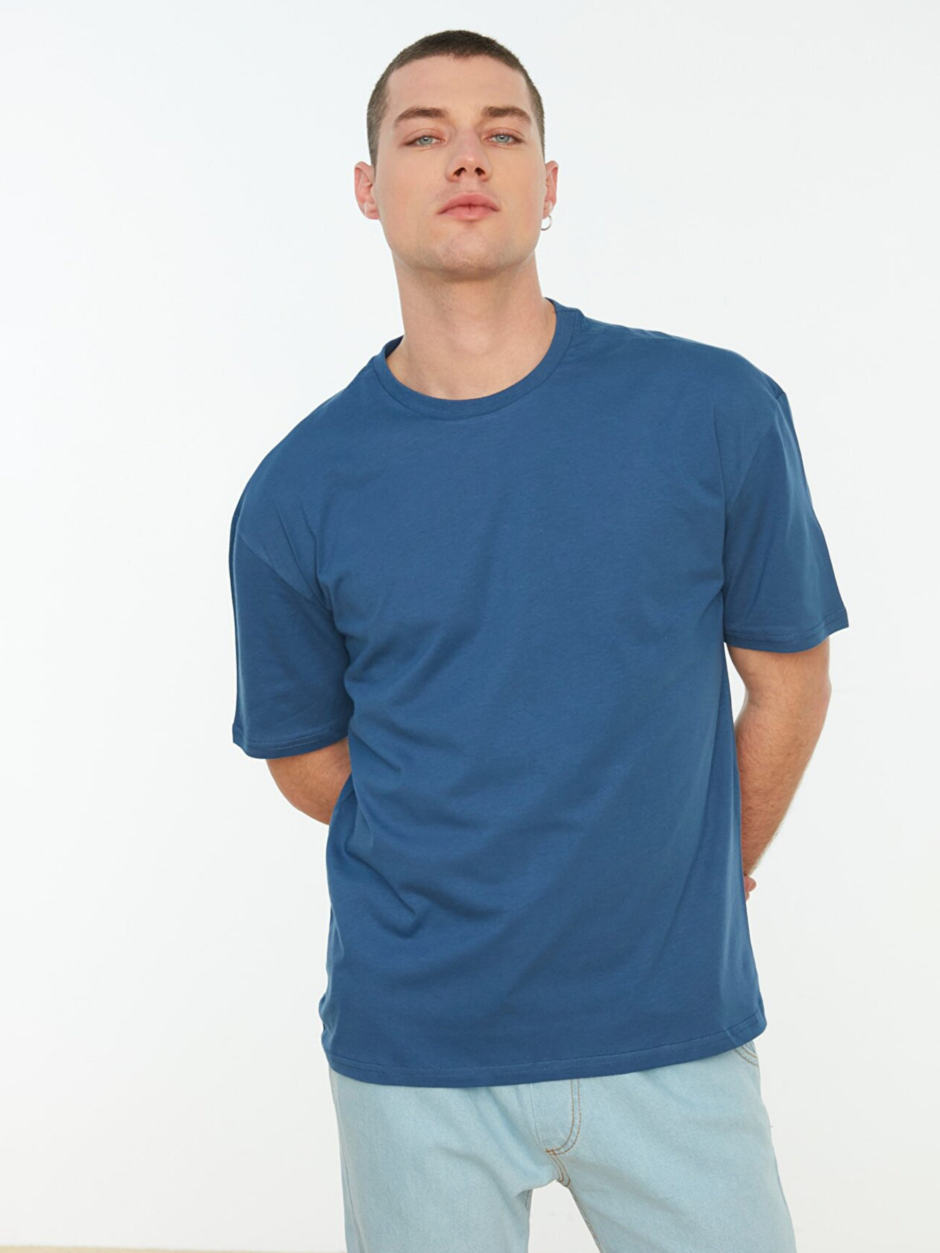 Футболки и поло Trendyol модель TMNSS22TS0273/Indigo Фото