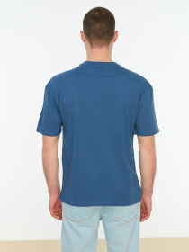 Футболки и поло Trendyol модель TMNSS22TS0273/Indigo Фото