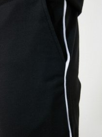 Штаны спортивные Trendyol модель TMNAW21EA0078/Siyah Фото