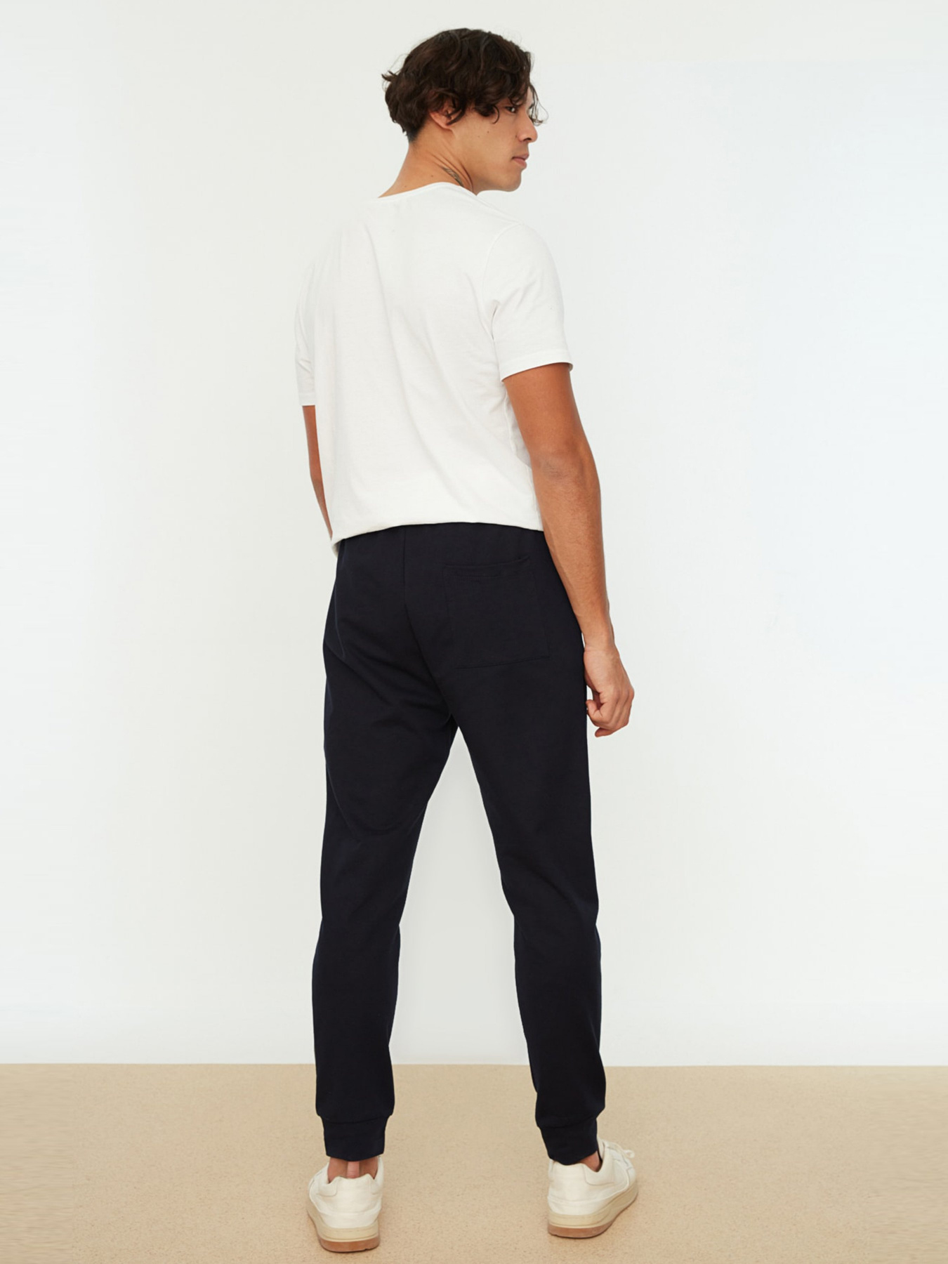 Спортивні штани Trendyol модель TMNAW22EA0708/Lacivert Фото