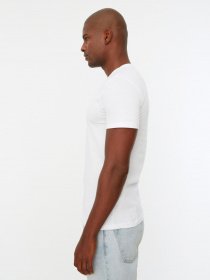 Футболка Trendyol модель TMNSS19BO0001/Beyaz Фото