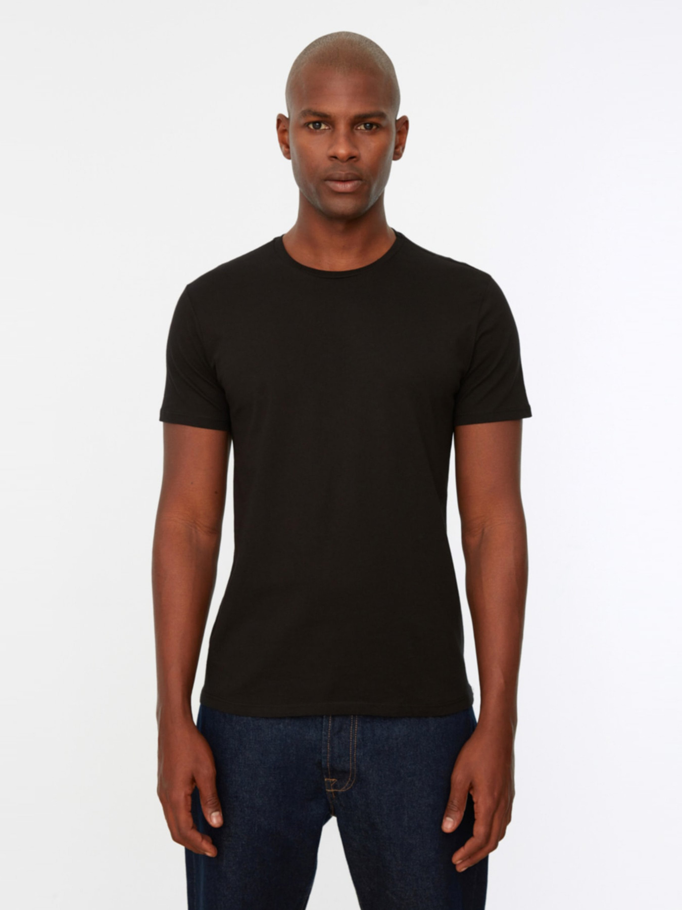 Футболка Trendyol модель TMNSS19BO0001/Siyah Фото