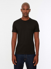 Футболка Trendyol модель TMNSS19BO0001/Siyah Фото