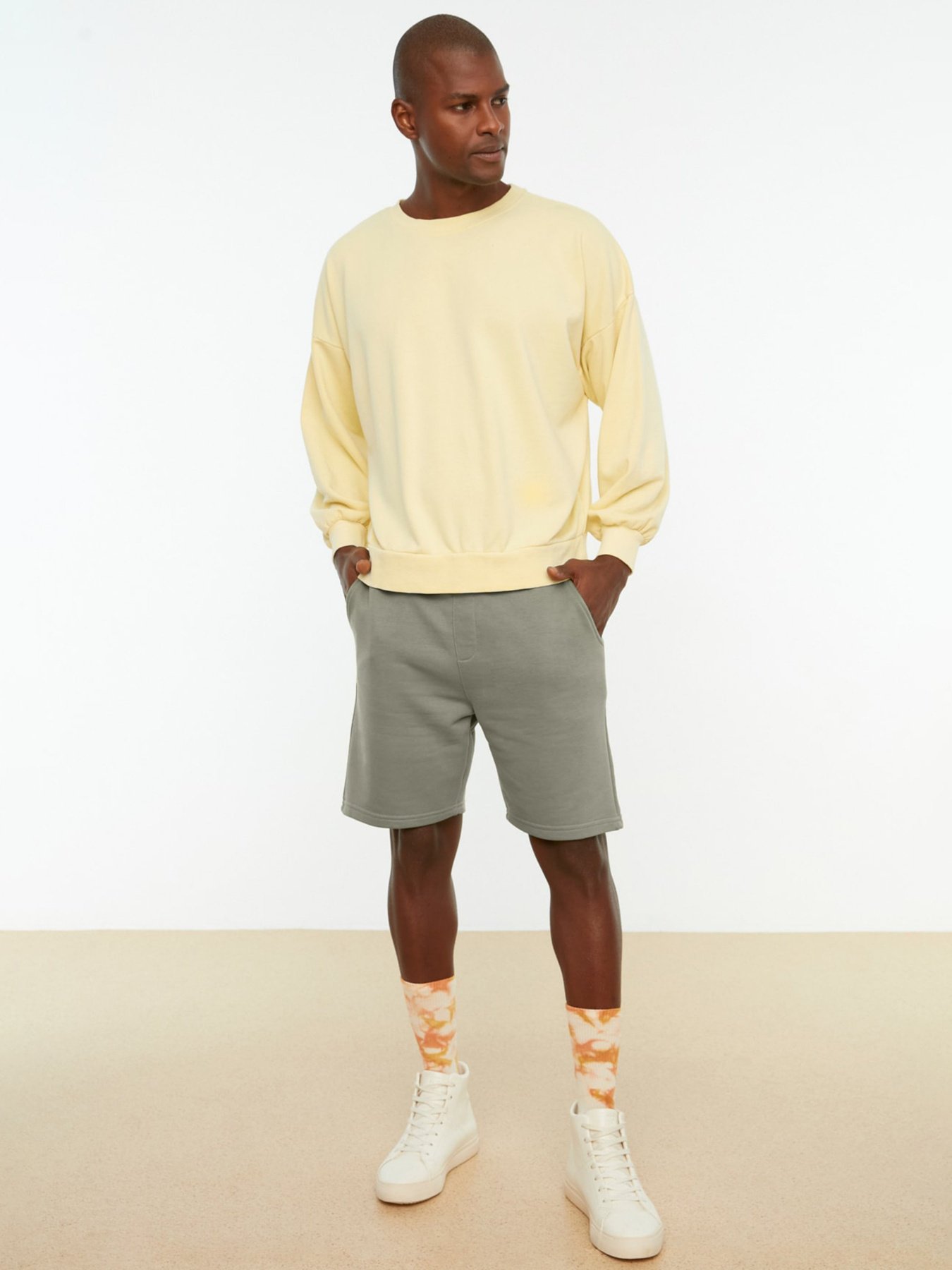 Шорты Trendyol модель TMNSS20SR0068/Haki Фото