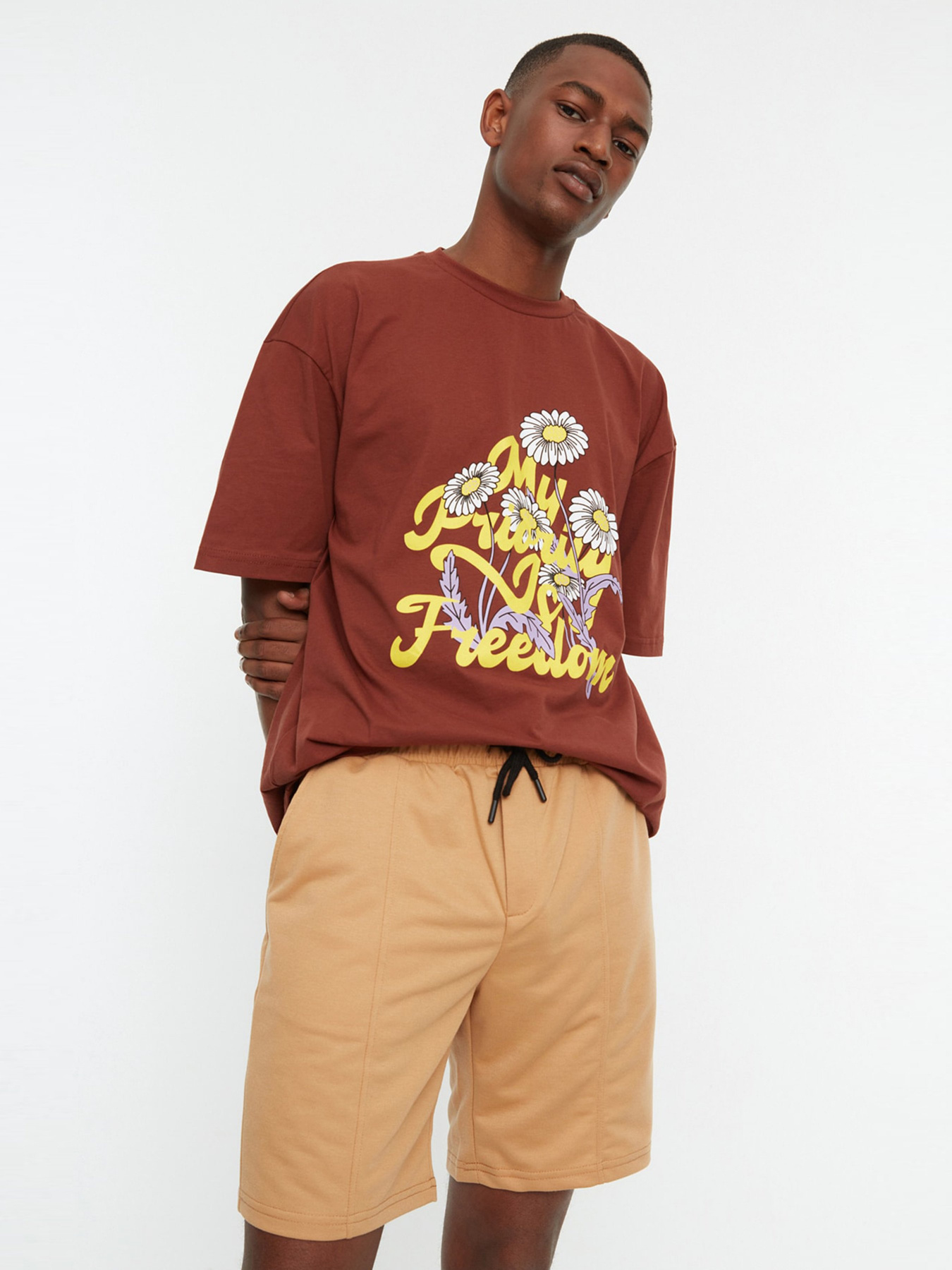 Шорты Trendyol модель TMNSS20SR0070/Camel Фото