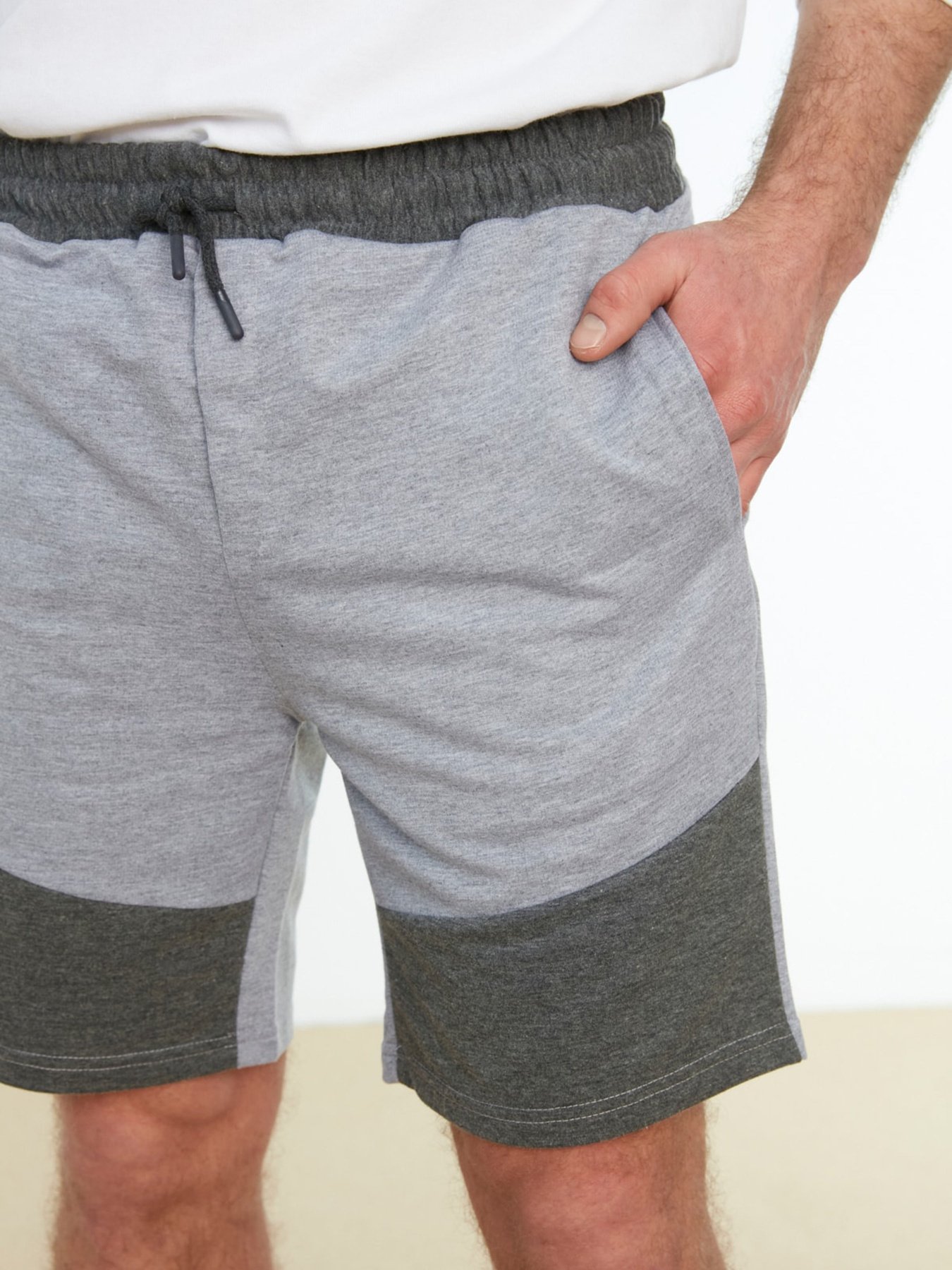 Шорты Trendyol модель TMNSS20SR0079/Gri Фото