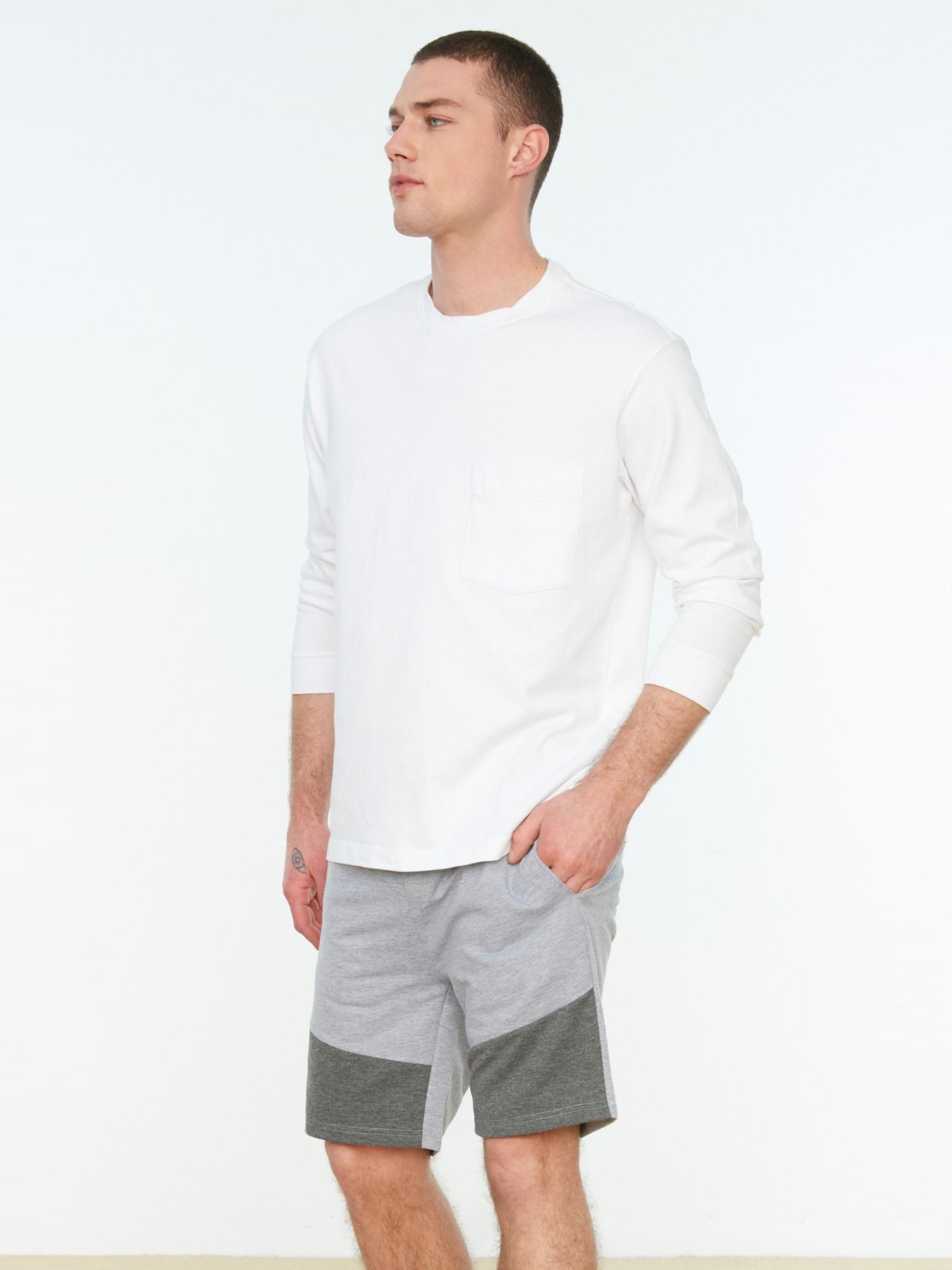 Шорты Trendyol модель TMNSS20SR0079/Gri Фото