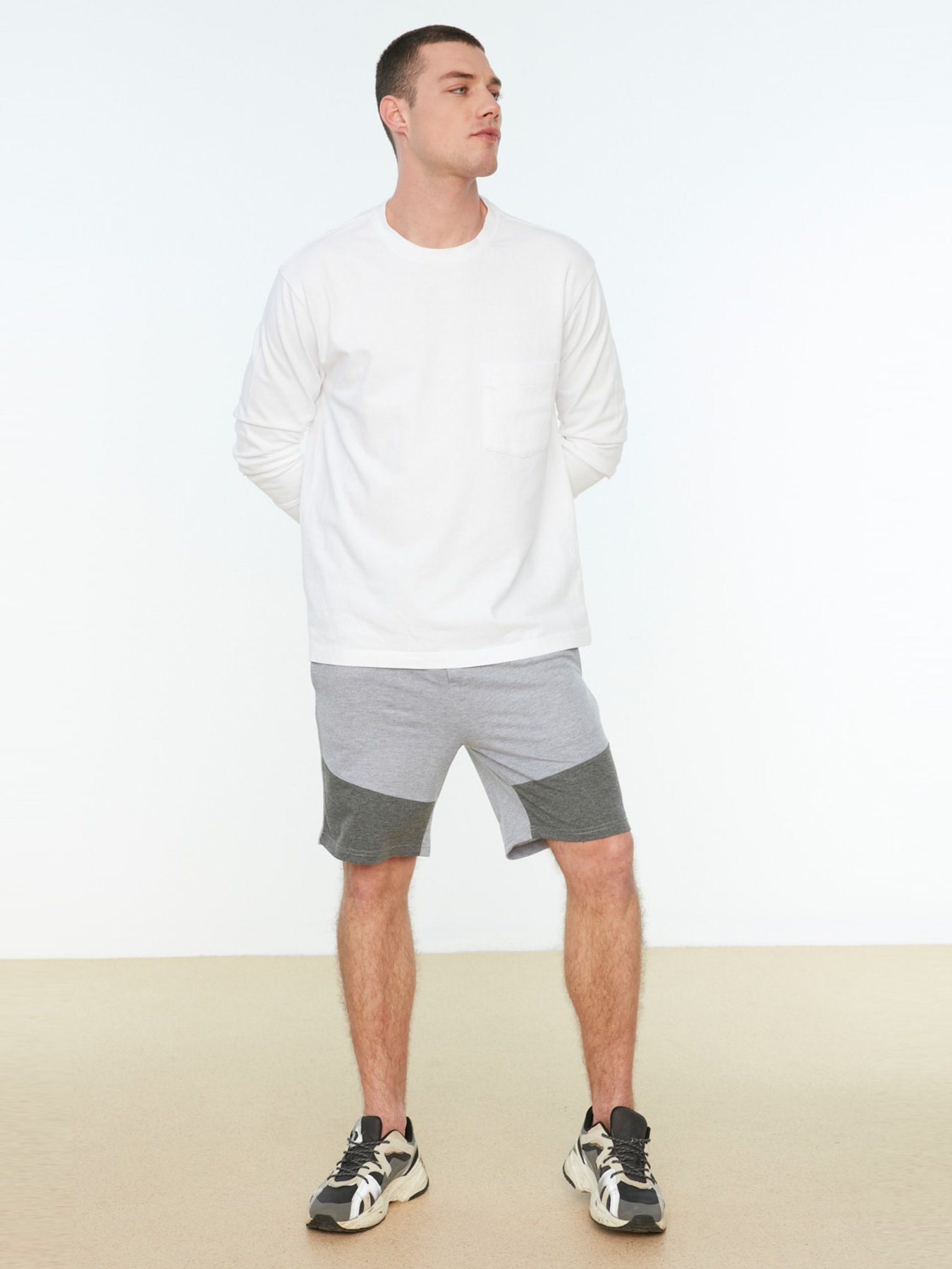 Шорты Trendyol модель TMNSS20SR0079/Gri Фото