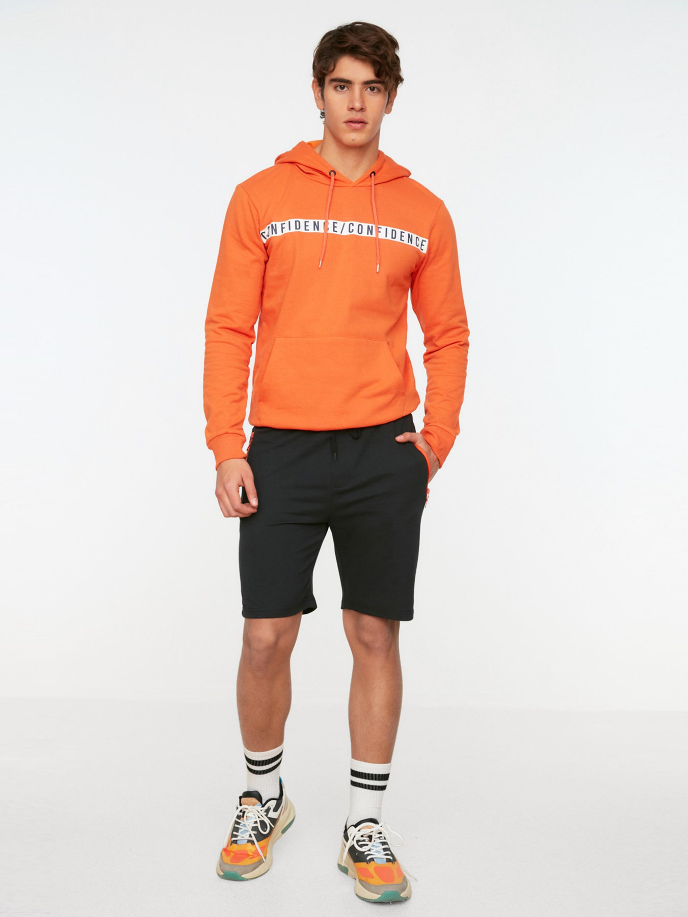 Шорти Trendyol модель TMNSS20SR0080/Siyah Фото