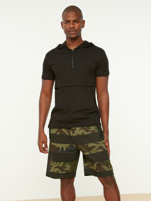 Повседневные шорты Trendyol модель TMNSS20SR0082/Siyah Фото