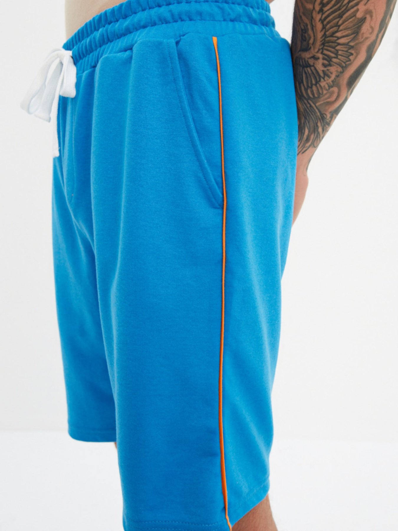 Шорты Trendyol модель TMNSS20SR0083/Saks Фото