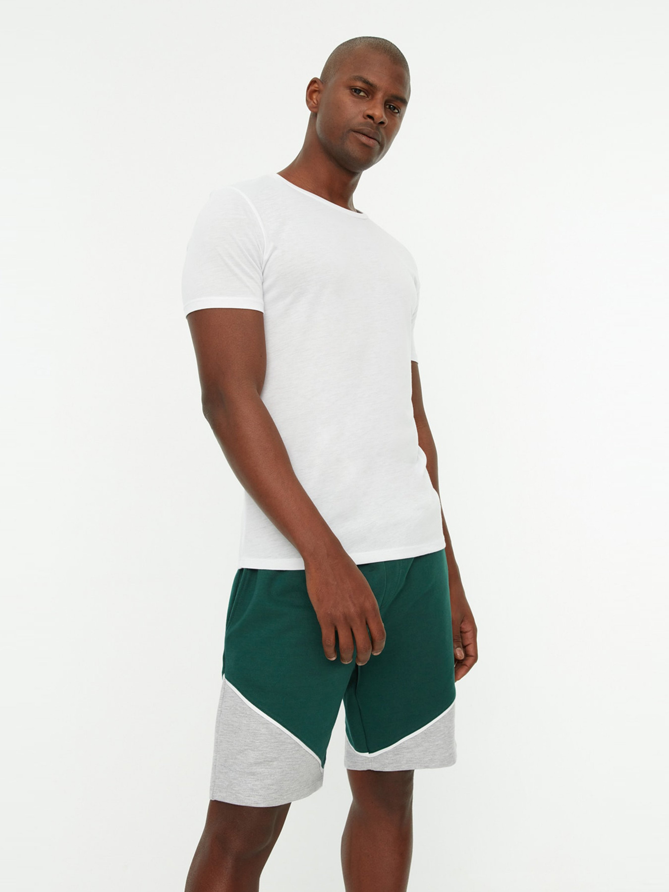 Шорти Trendyol модель TMNSS20SR0117/Yesil Фото