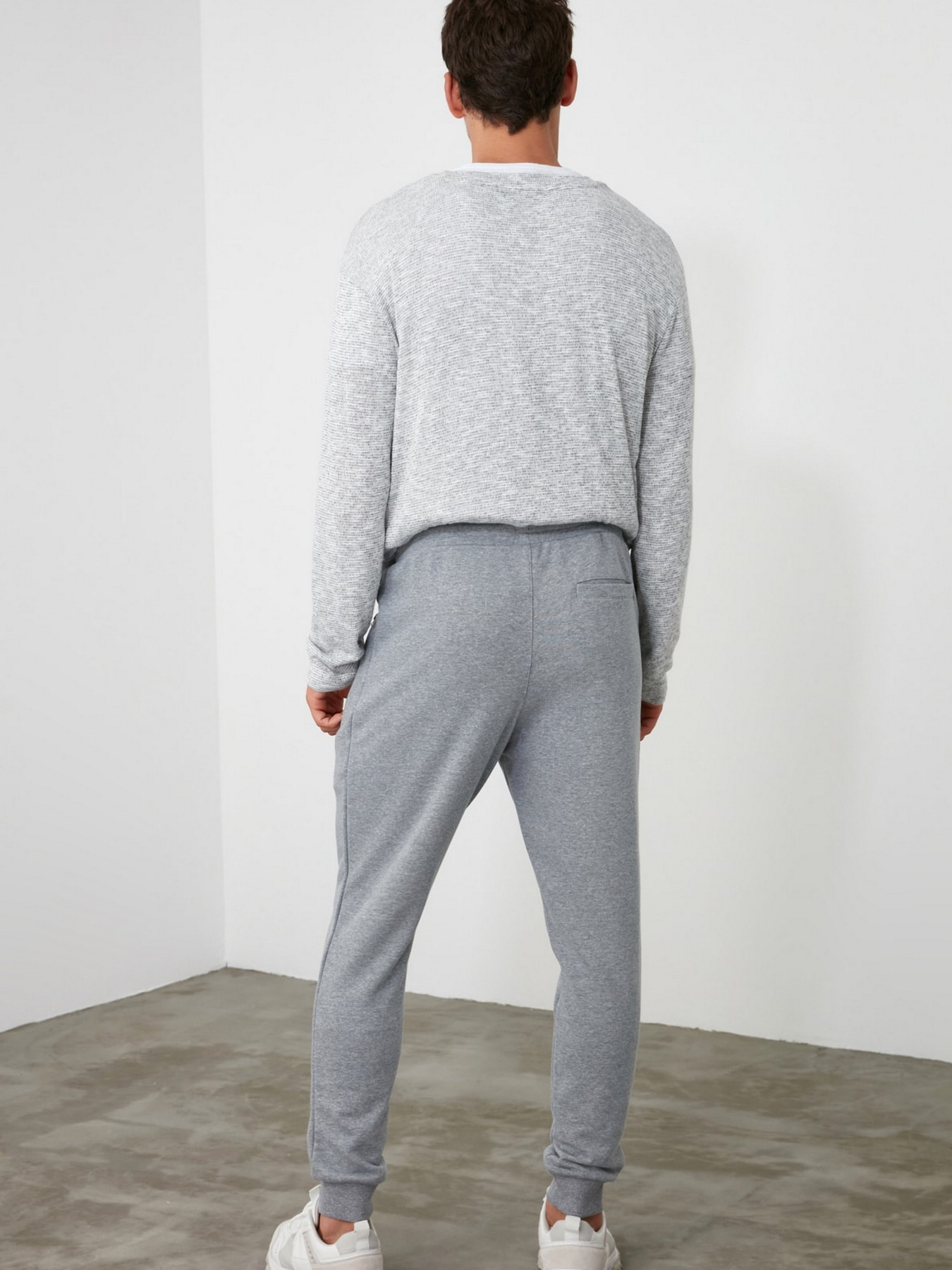 Штаны спортивные Trendyol модель TMNAW21EA0094/Gri Фото