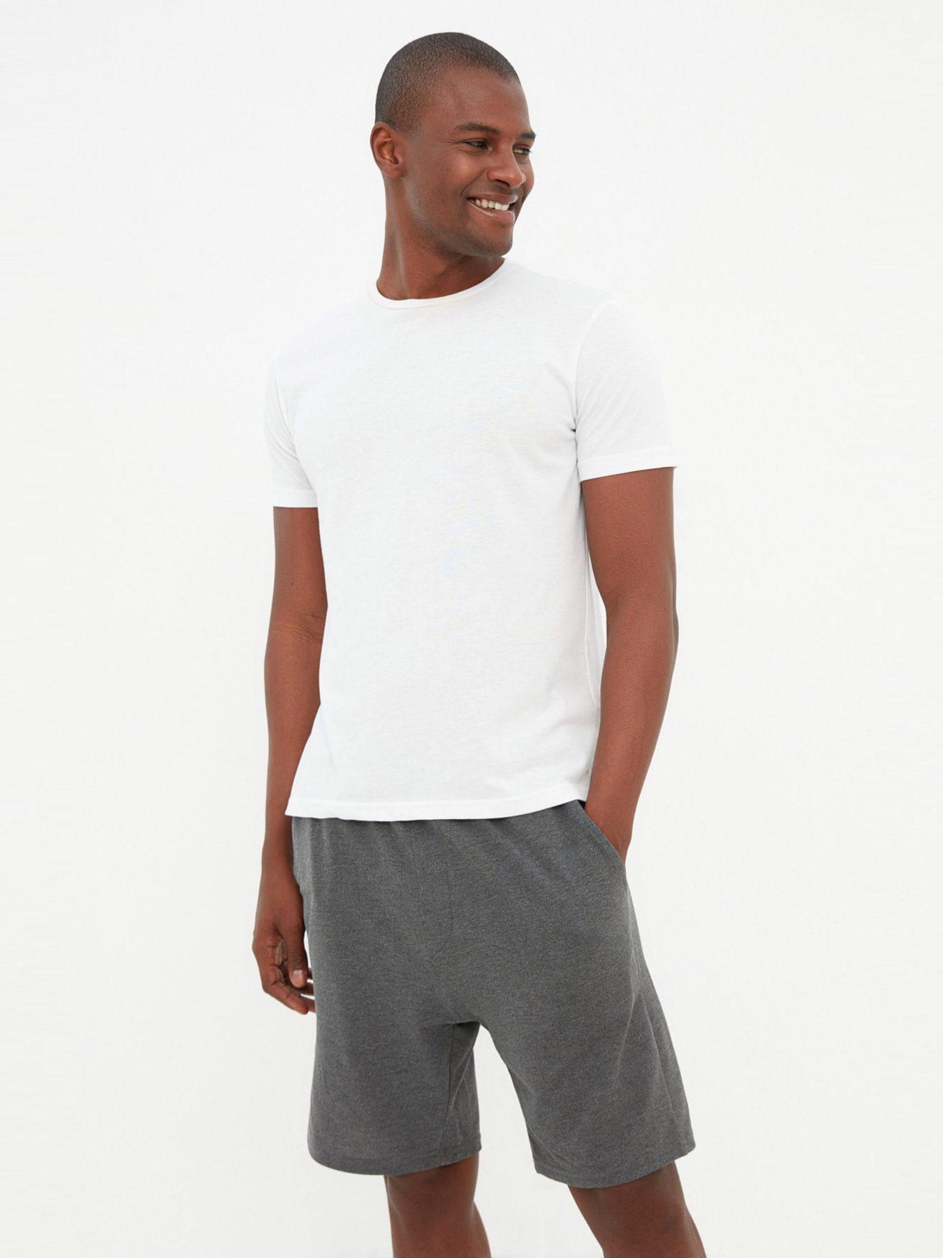 Шорти Trendyol модель TMNSS20SR0169/Antrasit Фото