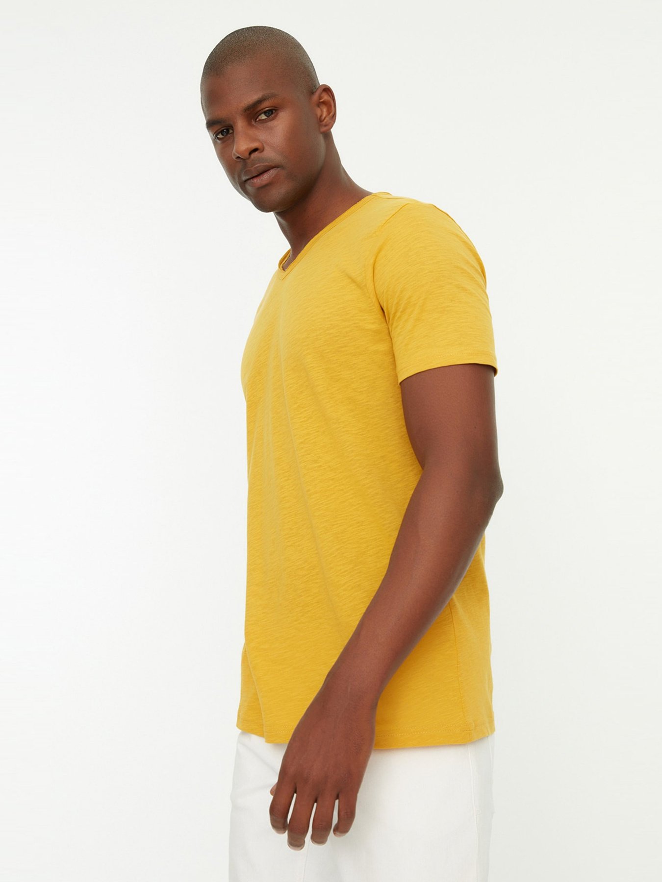 Футболка Trendyol модель TMNSS20TS0035/Hardal Фото